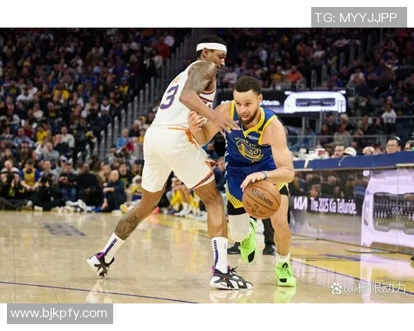 勇士与马刺季后赛第三场激战回顾关键时刻的精彩瞬间与战术分析